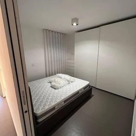 Locazione Turistica 017067-lni-00085 Apartment *