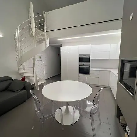 Locazione Turistica 017067-lni-00085 Apartment